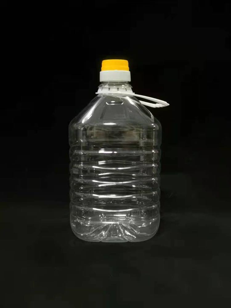 3 Liter Square Bottle